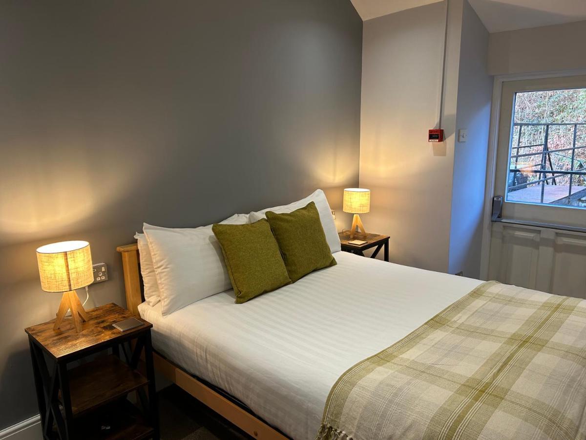 Prince Llewelyn Hotel Beddgelert Buitenkant foto